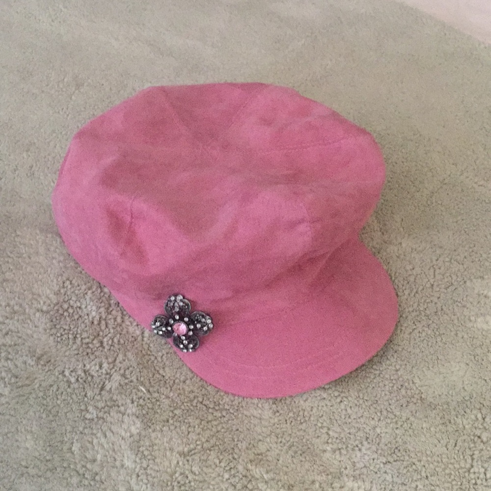 Women’s pink hat